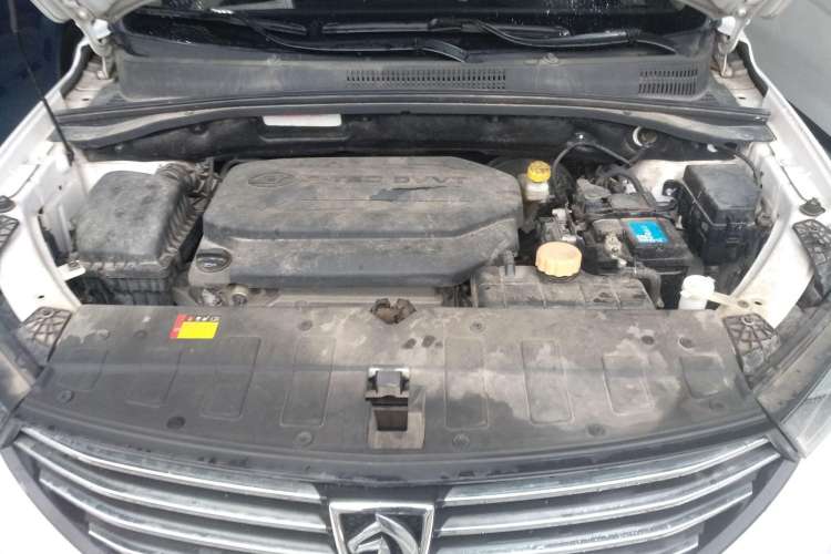 Used Baojun 360 2018 1.5L Automatic Luxury Version China V Engine Bay