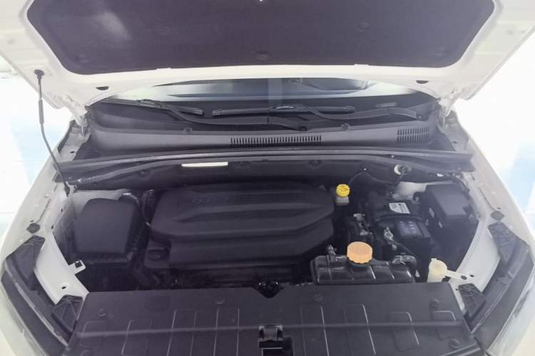 Used Baojun 360 2018 1.5L Automatic Luxury Version China V Engine Bay