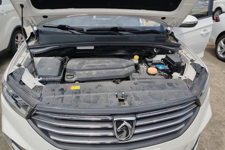 Used Baojun 360 2018 1.5L Manual Elite Version National V Engine Bay