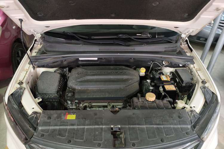 Used Baojun 360 2018 1.5L Automatic Elite Version National V Engine Bay