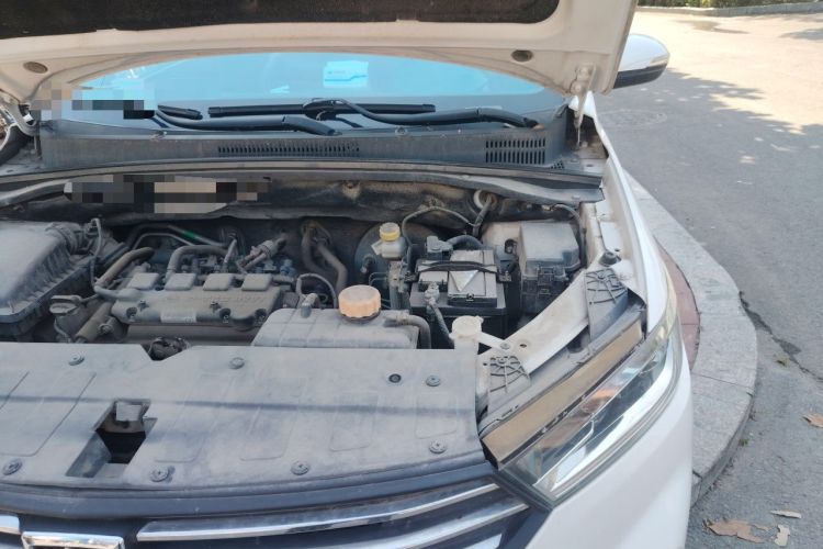 Used Baojun 360 2018 1.5L Manual Elite Version National V Engine Bay Left