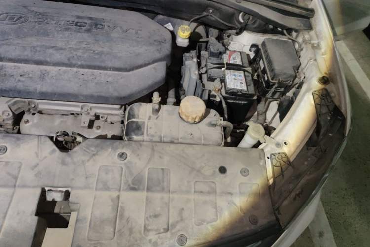 Used Baojun 360 2018 1.5L Manual Elite Version National V Engine Bay Left