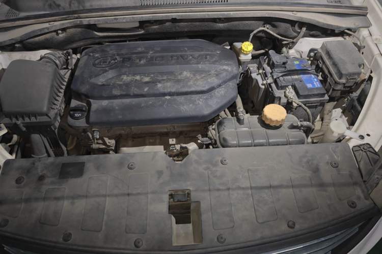 Used Baojun 360 2018 1.5L Manual Luxury Edition China V Engine Bay