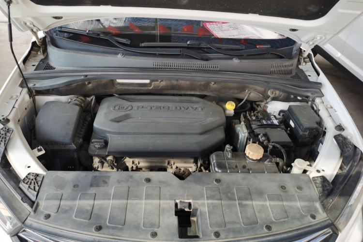 Used Baojun 360 2018 1.5L Manual Elite Version National V Engine Bay