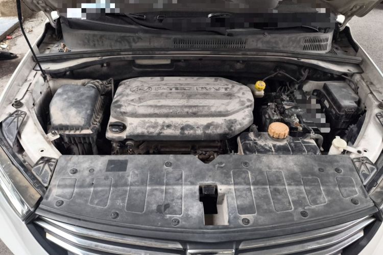 Used Baojun 360 2018 1.5L Automatic Elite Version National V Engine Bay