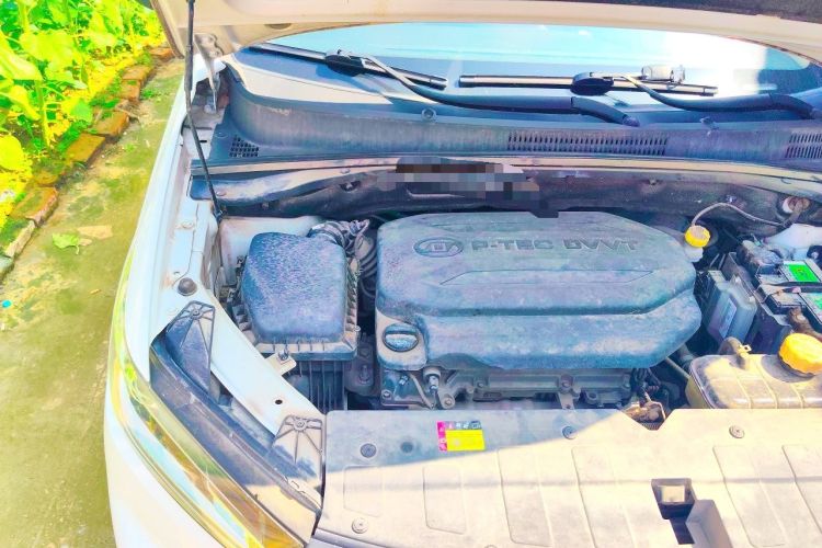 Used Baojun 360 2018 1.5L Manual Luxury Edition China V Engine Bay Right