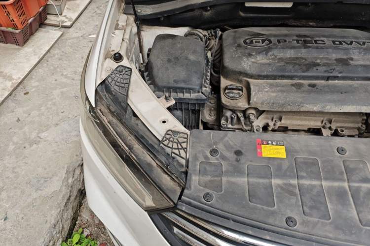 Used Baojun 360 2018 1.5L Manual Elite Version National V Engine Bay Right
