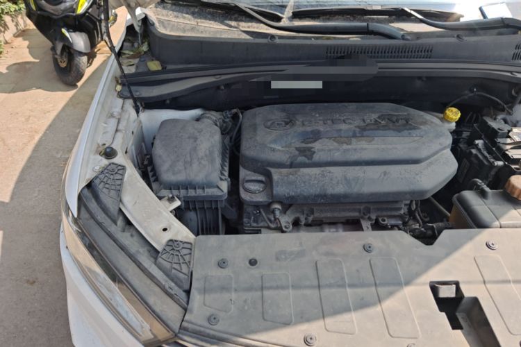 Used Baojun 360 2018 1.5L Automatic Luxury Version China V Engine Bay Right