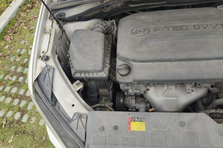 Used Baojun 360 2018 1.5L Automatic Elite Version National V Engine Bay Right