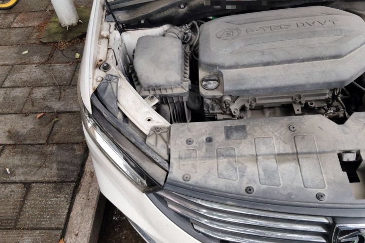 Used Baojun 360 2018 1.5L Manual Elite Version National V Engine Bay Right