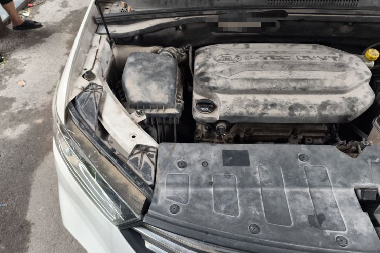 Used Baojun 360 2018 1.5L Automatic Elite Version National V Engine Bay Right
