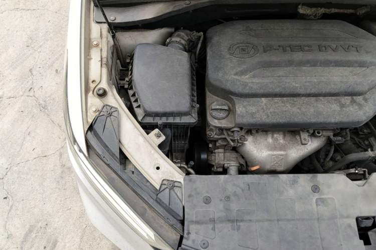 Used Baojun 360 2018 1.5L Automatic Elite Version National V Engine Bay Right
