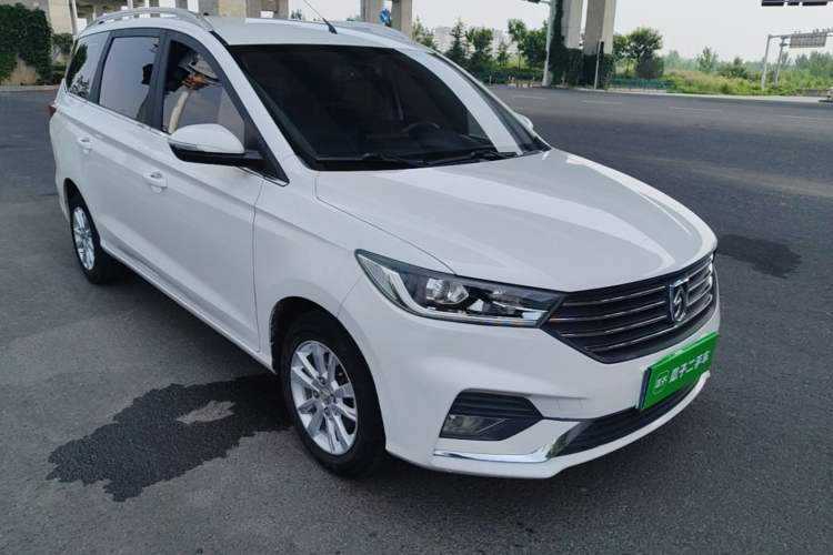 Used Baojun 360 2018 1.5L Manual Elite Version National V Exterior 1