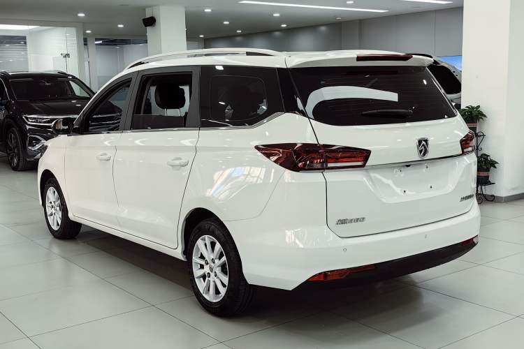 Used Baojun 360 2018 1.5L Manual Elite Version National V Exterior 2