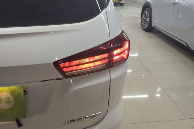 Used Baojun 360 2018 1.5L Automatic Luxury Version China V Exterior 3