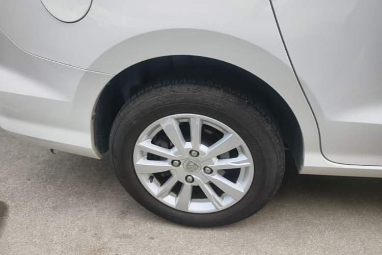 Used Baojun 360 2018 1.5L Automatic Elite Version National V Exterior 5