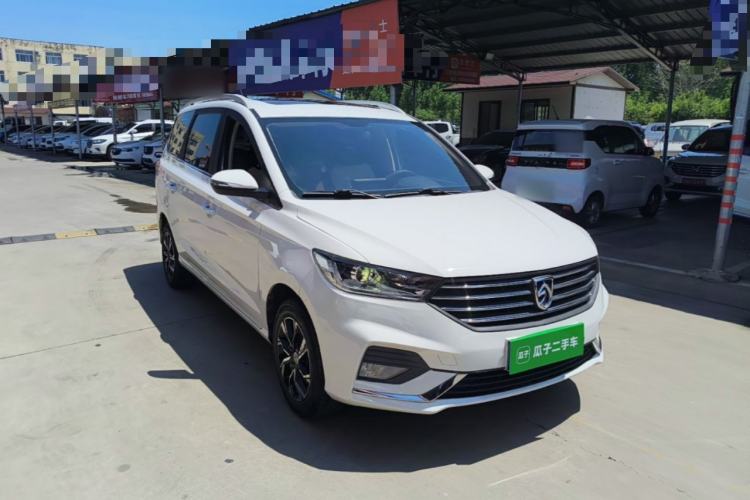Used Baojun 360 2018 1.5L Automatic Luxury Version China V Front Right 45 Deg