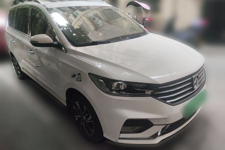 Used Baojun 360 2018 1.5L Automatic Luxury Version China V Front Right 45 Deg