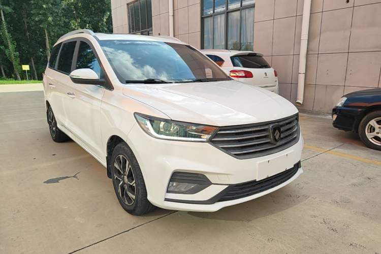 Used Baojun 360 2018 1.5L Automatic Luxury Version China V Front Right 45 Deg