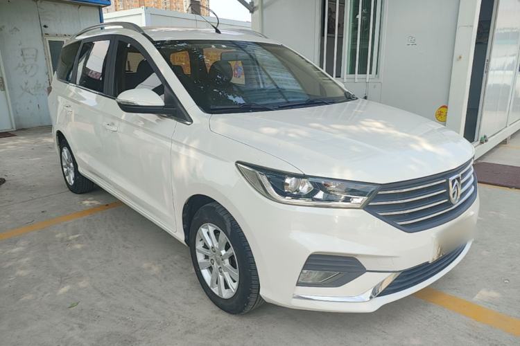 Used Baojun 360 2018 1.5L Manual Elite Version National V Front Right 45 Deg