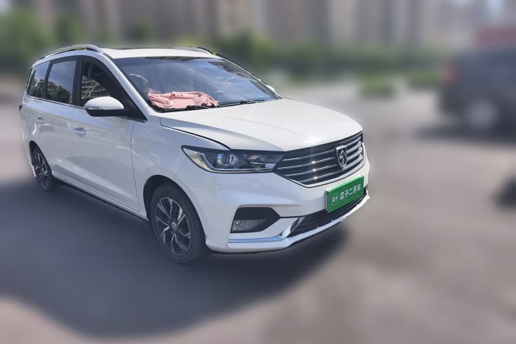 Used Baojun 360 2018 1.5L Manual Luxury Edition China V Front Right 45 Deg