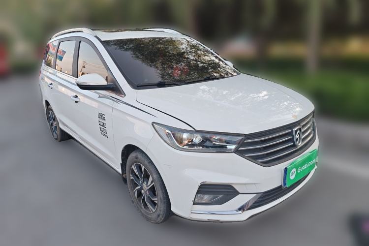 Used Baojun 360 2018 1.5L Automatic Luxury Version China V Front Right 45 Deg