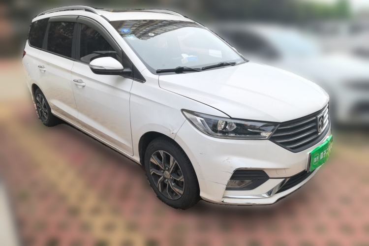 Used Baojun 360 2018 1.5L Manual Luxury Edition China V Front Right 45 Deg