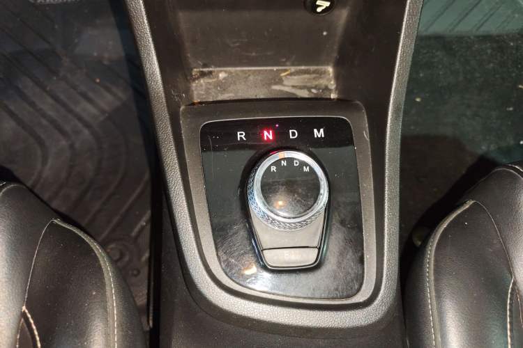 Used Baojun 360 2018 1.5L Automatic Elite Version National V Gear Lever