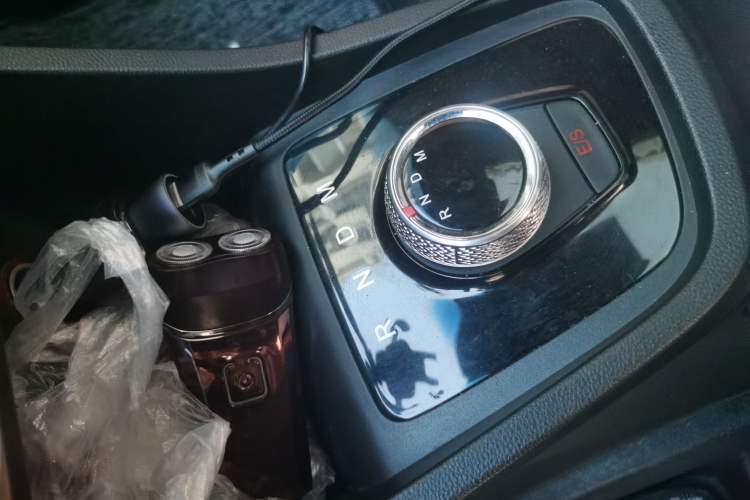 Used Baojun 360 2018 1.5L Automatic Luxury Version China V Gear Lever