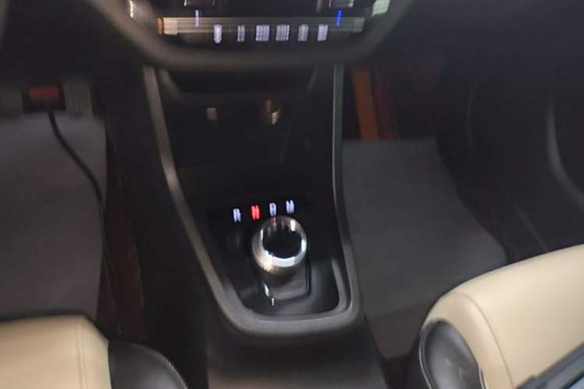 Used Baojun 360 2018 1.5L Automatic Luxury Version China V Gear Lever