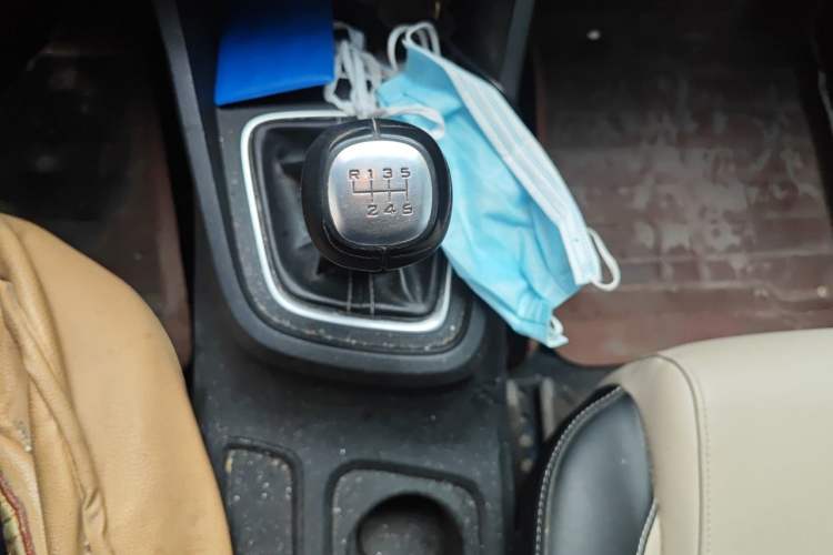 Used Baojun 360 2018 1.5L Manual Luxury Edition China V Gear Lever