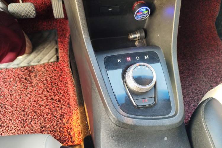 Used Baojun 360 2018 1.5L Automatic Luxury Version China V Gear Lever