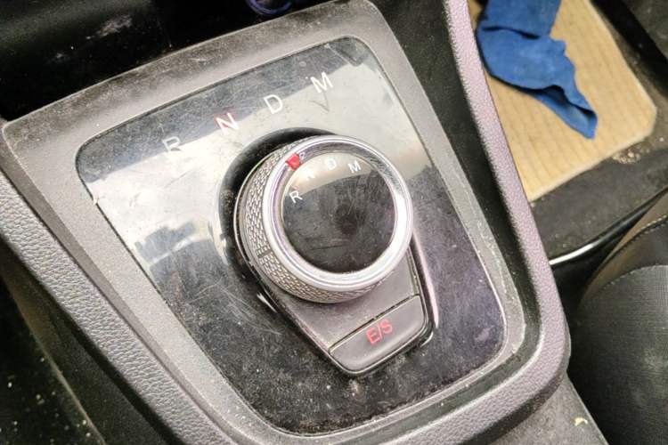 Used Baojun 360 2018 1.5L Automatic Elite Version National V Gear Lever