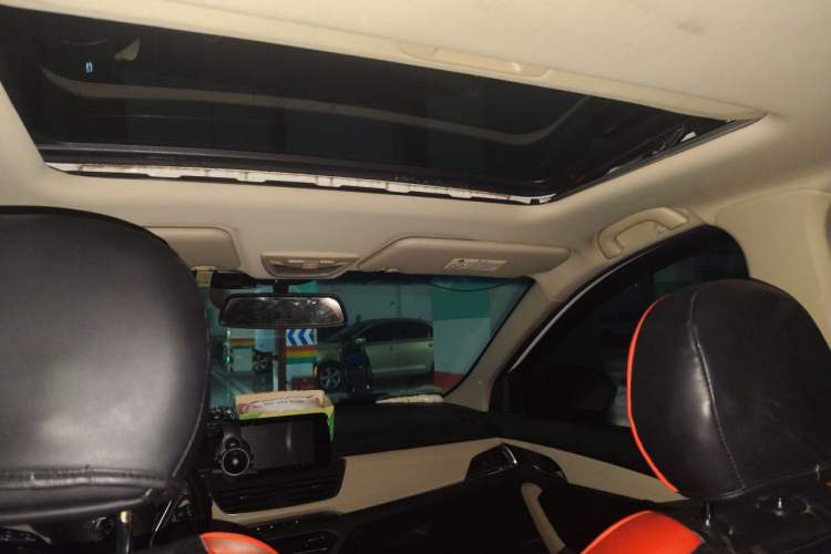 Used Baojun 360 2018 1.5L Manual Luxury Edition China V Headliner