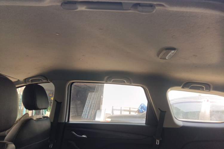 Used Baojun 360 2018 1.5L Manual Elite Version National V Headliner