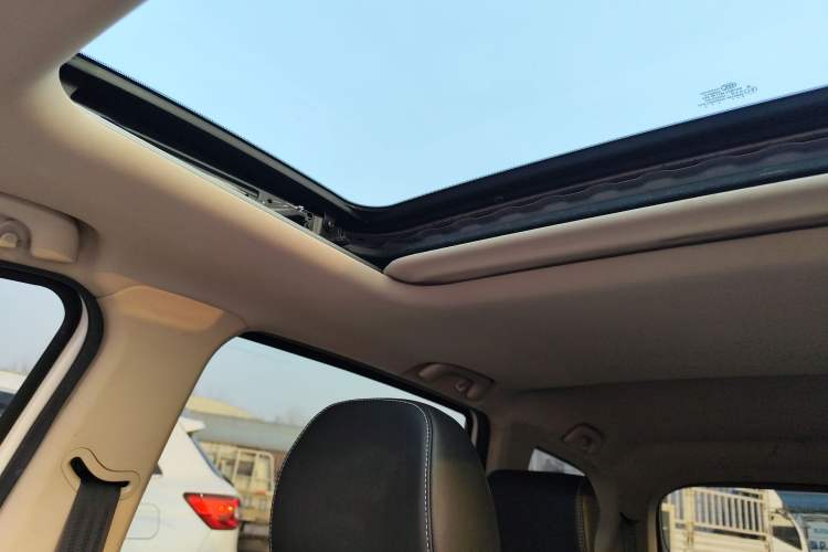 Used Baojun 360 2018 1.5L Automatic Luxury Version China V Headliner