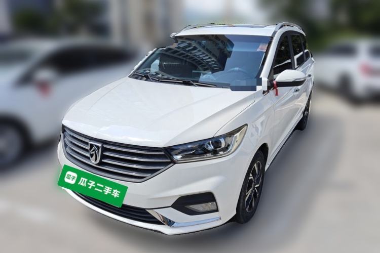 Used Baojun 360 2018 1.5L Manual Luxury Edition China V Guazi used car, China used car export, Used car for sale, Used  cars, Cheapest cars for sale