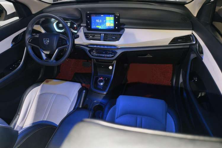 Used Baojun 360 2018 1.5L Automatic Luxury Version China V Interior 1
