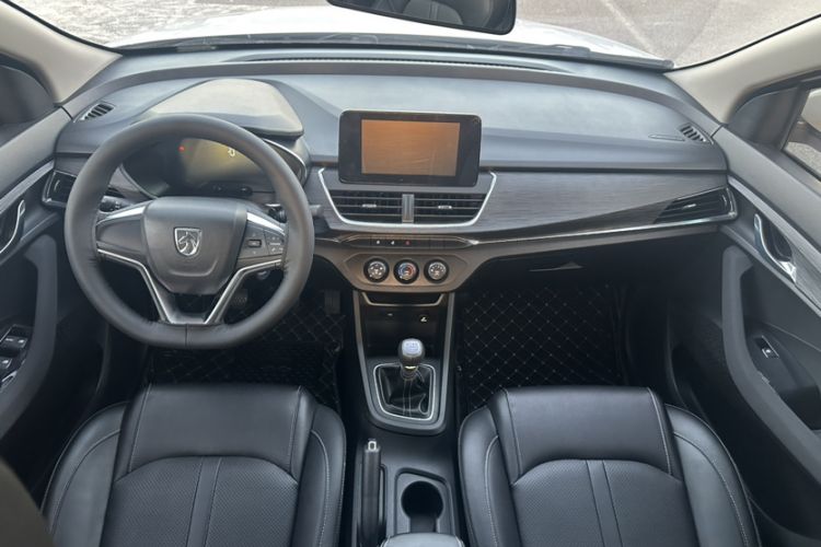 Used Baojun 360 2018 1.5L Manual Elite Version National V Interior 2