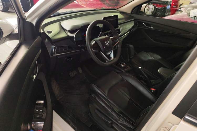 Used Baojun 360 2018 1.5L Automatic Elite Version National V Interior 3