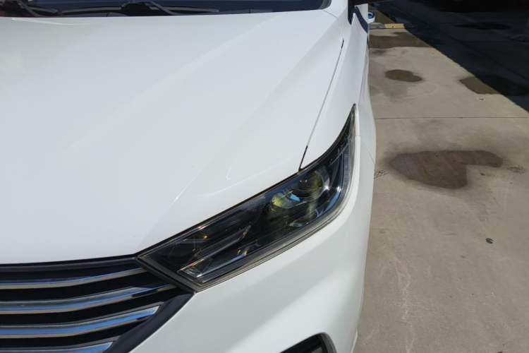 Used Baojun 360 2018 1.5L Automatic Luxury Version China V Left Front Headlight