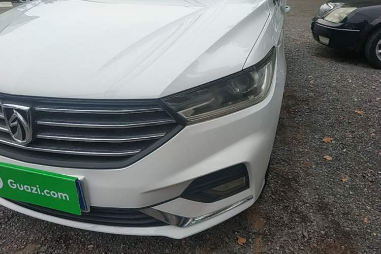 Used Baojun 360 2018 1.5L Manual Elite Version National V Left Front Headlight