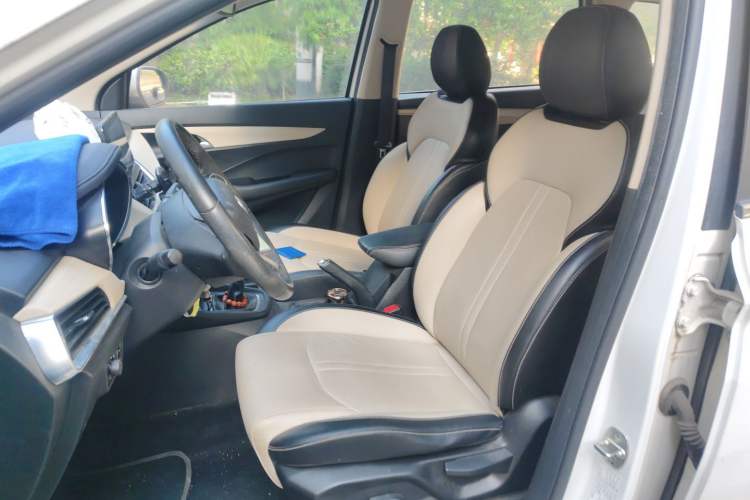 Used Baojun 360 2018 1.5L Manual Luxury Edition China V Left Front Seat