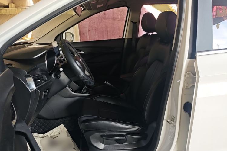 Used Baojun 360 2018 1.5L Manual Elite Version National V Left Front Seat