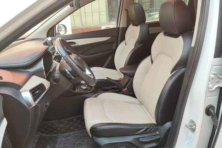Used Baojun 360 2018 1.5L Automatic Luxury Version China V Left Front Seat