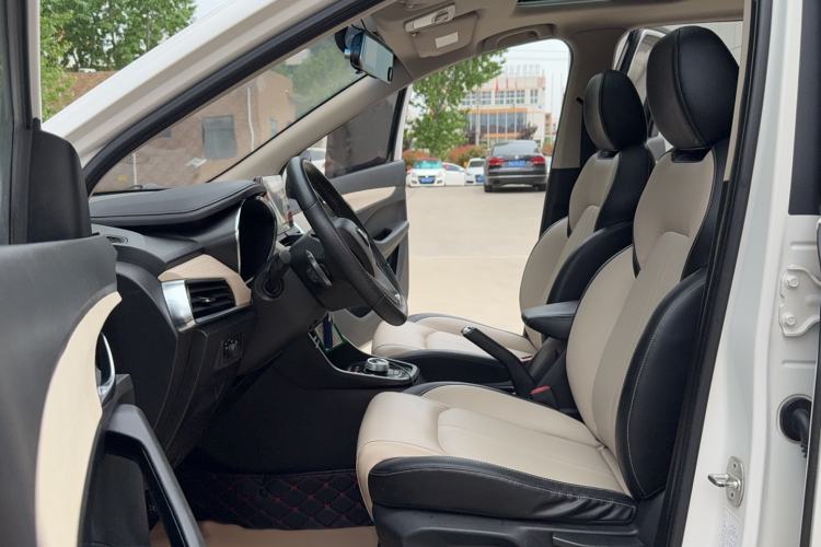 Used Baojun 360 2018 1.5L Automatic Luxury Version China V Left Front Seat
