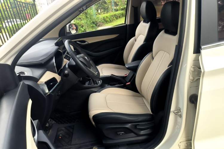 Used Baojun 360 2018 1.5L Manual Luxury Edition China V Left Front Seat