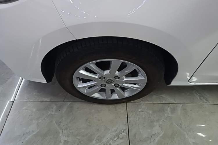 Used Baojun 360 2018 1.5L Automatic Elite Version National V Left Front Wheel Hub