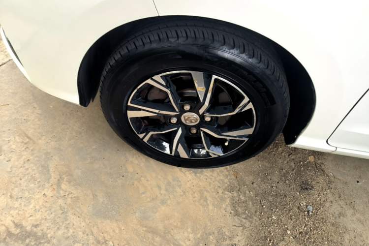 Used Baojun 360 2018 1.5L Manual Luxury Edition China V Left Front Wheel Hub