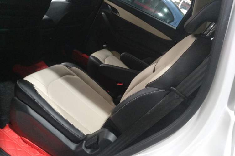 Used Baojun 360 2018 1.5L Automatic Luxury Version China V Left Rear Seat